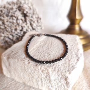Pulseira de Turmalina Negra Facetada